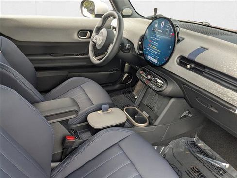 Certified 2025 MINI Cooper S image 20