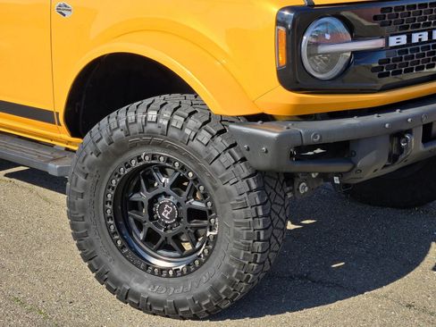 Used 2021 Ford Bronco Wildtrak image 2