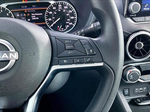 Certified 2024 Nissan Sentra SV image 24