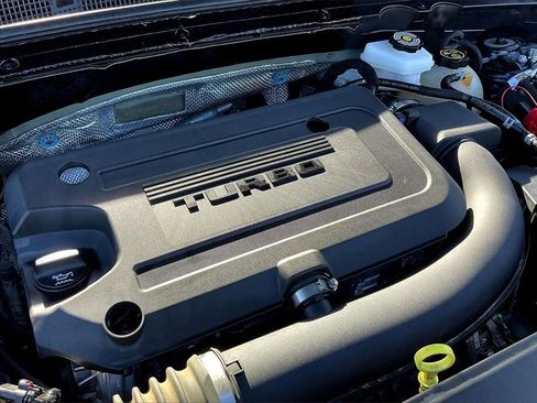 Used 2022 Buick Envision Preferred image 35