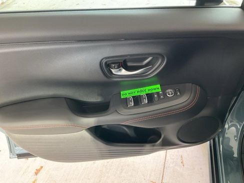 New 2026 Honda HR-V Sport image 5