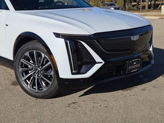 New 2026 Cadillac Lyriq Premium Sport video 2