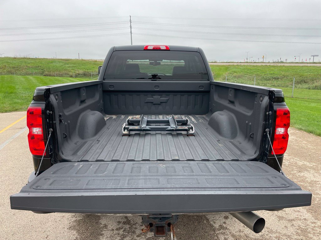 Used 2017 Chevrolet Silverado 3500 LTZ w/ Duramax Plus Package AWD/4WD image 30