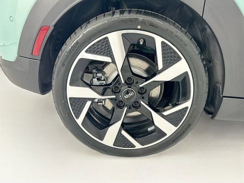 New 2026 MINI Cooper S image 32