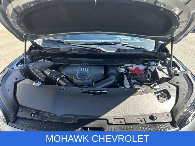 Used 2025 Buick Enclave Sport Touring w/ Power Package AWD/4WD image 31