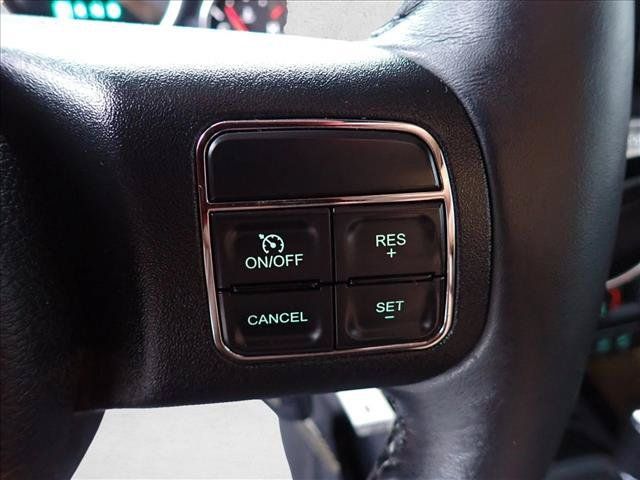 Used 2013 Jeep Wrangler Unlimited Sahara w/ Connectivity Group AWD/4WD image 15