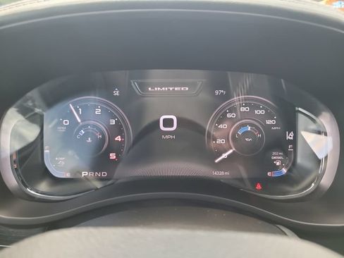 Used 2024 RAM 3500 Limited w/ Night Edition AWD/4WD image 32