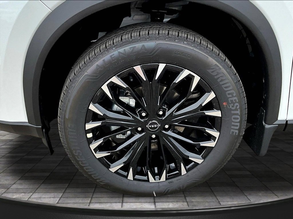New 2026 Nissan Rogue Dark Armor AWD/4WD image 33