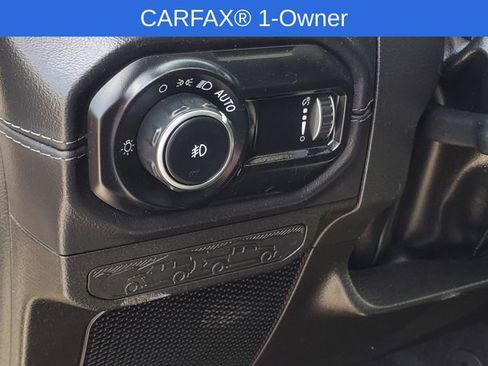 Used 2024 Jeep Wrangler Unlimited Rubicon AWD/4WD image 16