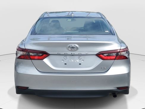 Used 2023 Toyota Camry LE FWD image 4