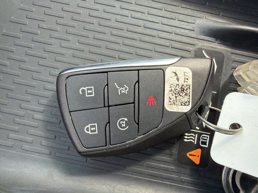 Used 2025 Buick Enclave Preferred FWD image 44