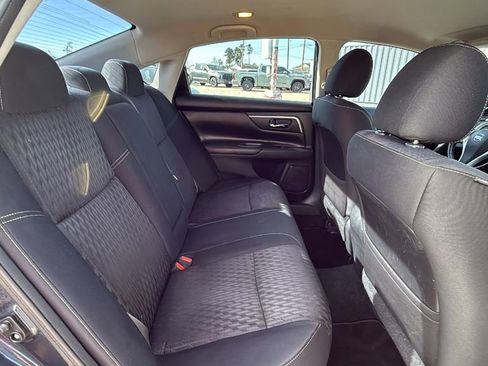 Used 2018 Nissan Altima 2.5 SV FWD image 27