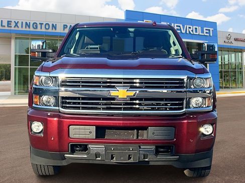 Used 2015 Chevrolet Silverado 2500 High Country w/ Duramax Plus Package image 3