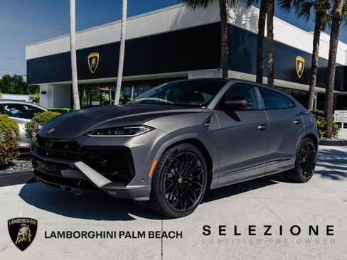Used 2025 Lamborghini Urus SE AWD/4WD image 1