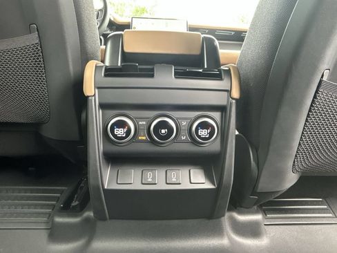 Used 2026 Land Rover Defender 110 X AWD/4WD image 16