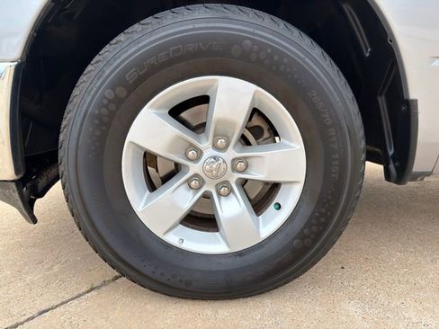 Used 2024 RAM 1500 Classic SLT image 10