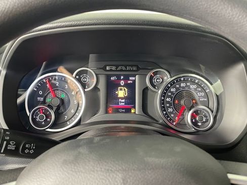 New 2026 RAM 1500 Express AWD/4WD image 4