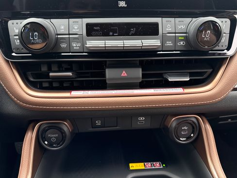 New 2026 Toyota Grand Highlander AWD Hybrid image 29