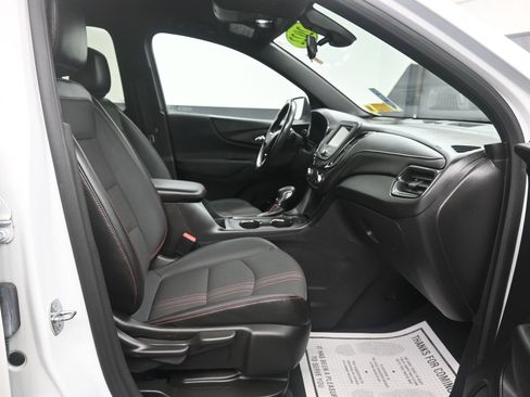 Used 2022 Chevrolet Equinox RS AWD/4WD image 14