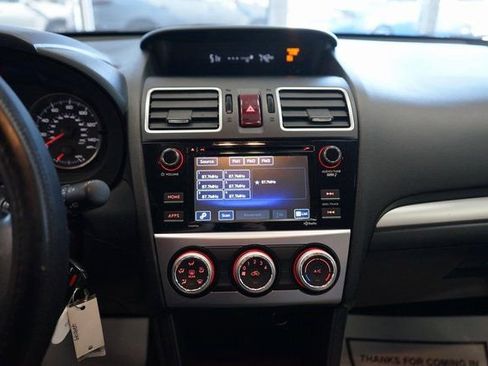 Used 2016 Subaru Crosstrek 2.0i Premium image 7