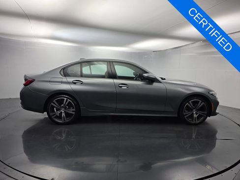 Used 2023 BMW 330i Sedan w/ Driving Assistance Package RWD image 3