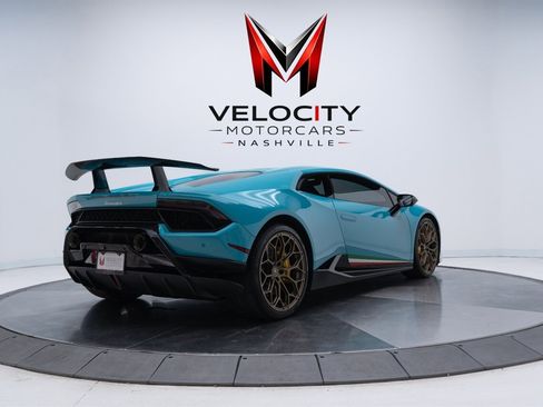 Used 2019 Lamborghini Huracan Performante AWD/4WD image 6