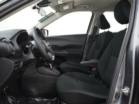 Used 2024 Nissan Kicks S FWD image 21