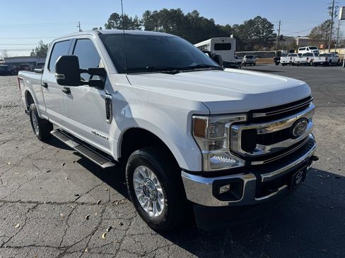Used 2022 Ford F250 XLT w/ XLT Value Package image 13