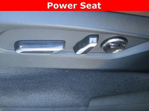 Used 2023 Acura MDX SH-AWD w/ Advance Package image 25