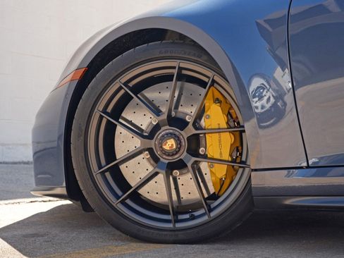 Used 2025 Porsche 911 Carrera 4 GTS w/ Premium Package image 67