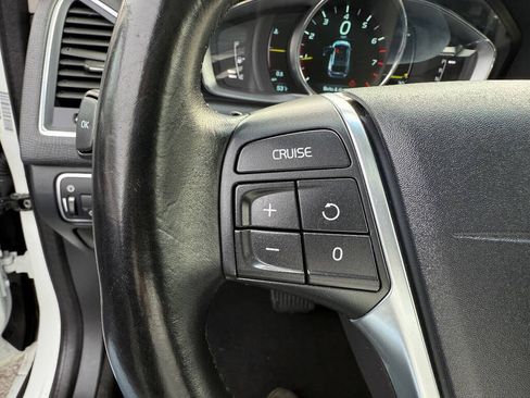 Used 2015 Volvo XC60 T5 Premier image 27