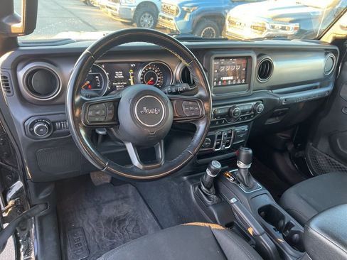 Used 2020 Jeep Wrangler Unlimited Sport S image 8