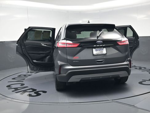 Used 2021 Ford Edge SEL w/ Convenience Package image 31