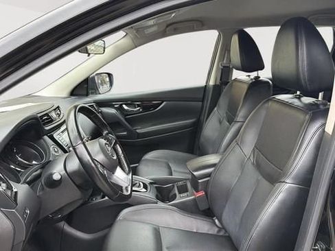 Used 2022 Nissan Rogue Sport SL AWD/4WD image 8