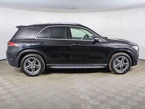 Used 2023 Mercedes-Benz GLE 450 4MATIC w/ AMG Line Exterior image 18