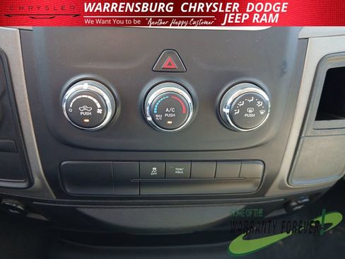 Used 2014 RAM 1500 Express AWD/4WD image 21