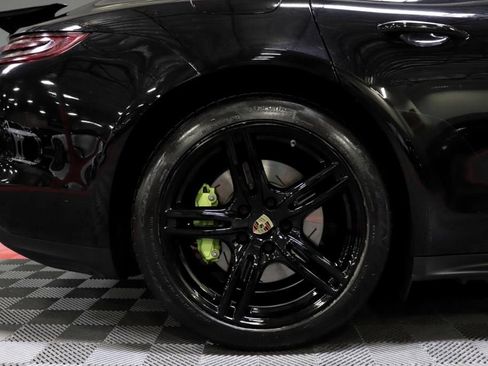 Used 2018 Porsche Panamera 4 image 78