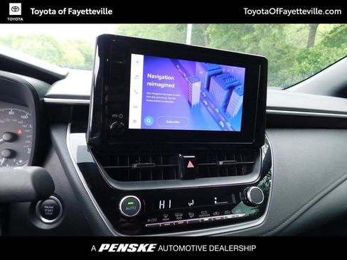 Used 2024 Toyota Corolla SE FWD image 9