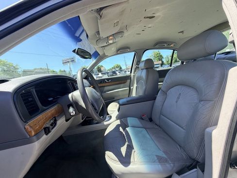 Used 1998 Lincoln Continental FWD image 51