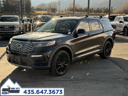 Used 2021 Ford Explorer Platinum w/ Equipment Group 601A image 2