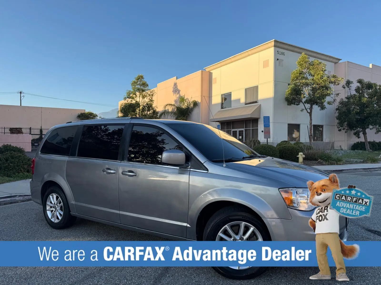 Used 2018 Dodge Grand Caravan SXT FWD image 4