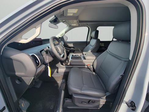 New 2026 Ford Expedition Max Active image 15