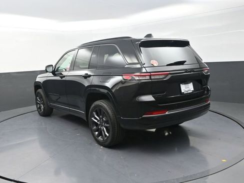New 2026 Jeep Grand Cherokee Limited AWD/4WD image 7