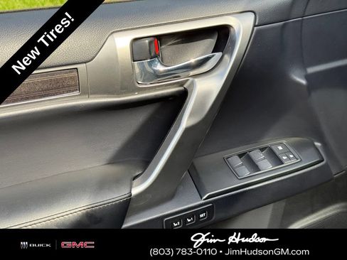 Used 2023 Lexus GX 460 Premium w/ Premium Package AWD/4WD image 22