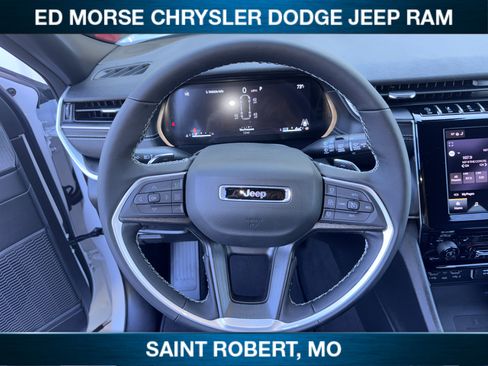 New 2025 Jeep Grand Cherokee L Altitude AWD/4WD image 23