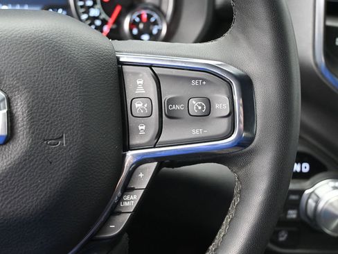 Used 2025 RAM 1500 Laramie AWD/4WD image 14