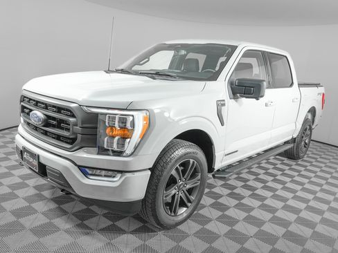 Used 2023 Ford F150 XLT w/ Equipment Group 302A High image 9