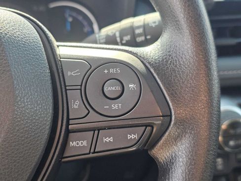 Certified 2025 Toyota RAV4 XLE AWD/4WD image 29