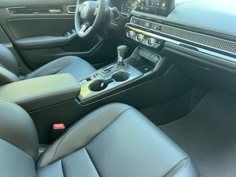 New 2025 Honda Civic Sport image 16