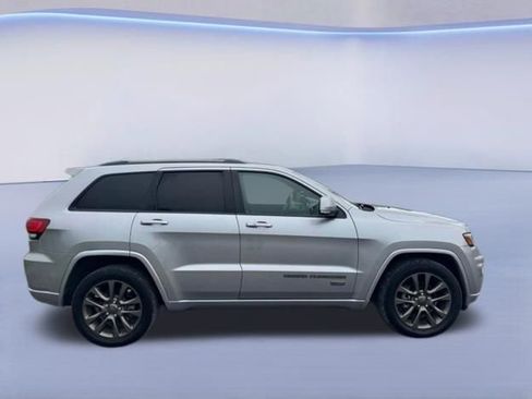 Used 2016 Jeep Grand Cherokee Limited 75th Anniversary RWD image 4